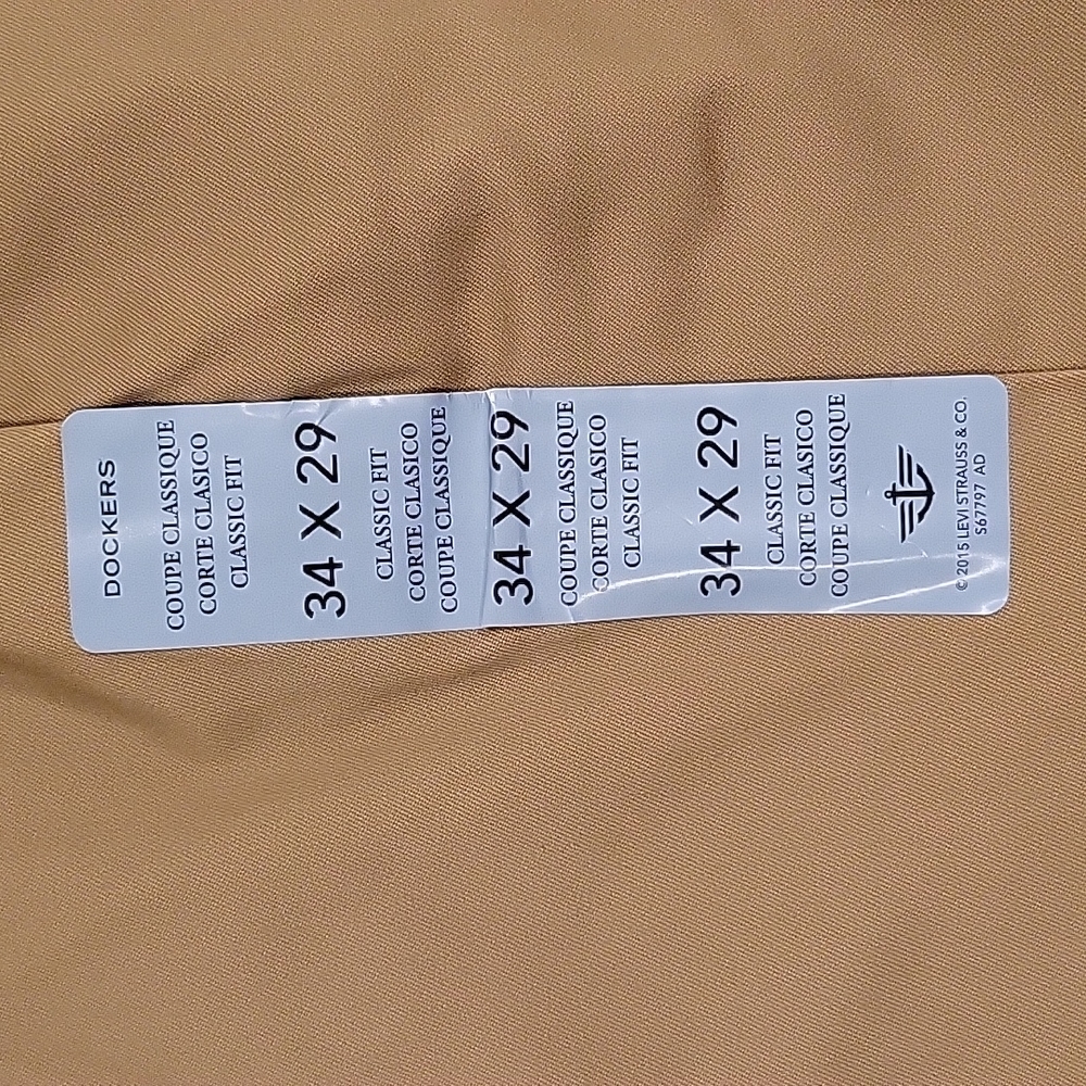 Dockers Men's Classic Fit Khaki Casual Pants - Picture 3 of 7